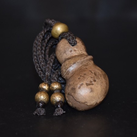 Gobi Agate Fairy Stone Talisman brass bead macramé necklace