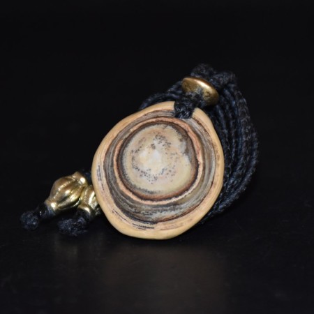 Rare natural Gobi Eye Agate Talisman brass bead macramé necklace