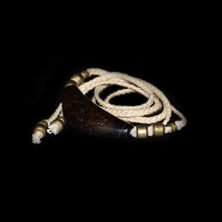 Antique Agate and Brass Bead Choker Macramé Necklace