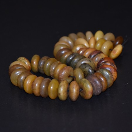 Rare strand with Hongshan / Hetian Jadeite Beads