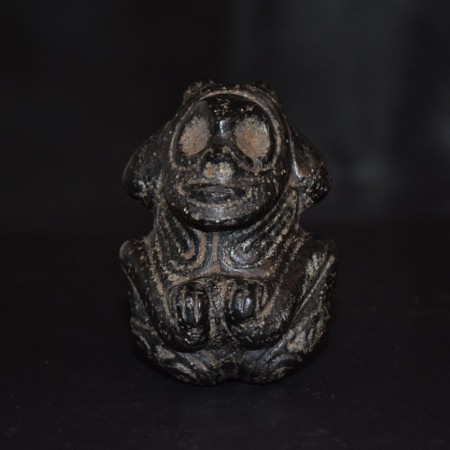 Taino black basalt stone statue / figurine