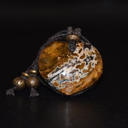 Large Ocean Jasper Heart Amulett Brass Macramé Necklace