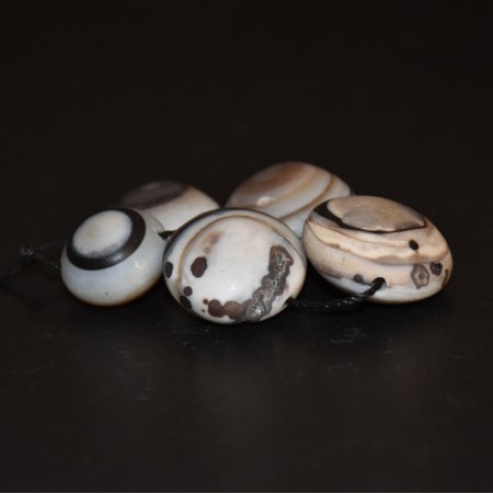 Antique white Eye Agate Beads