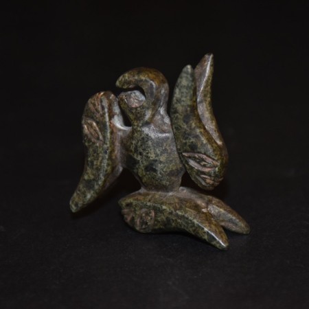 Antique Hongshan three-headed dragon amulet