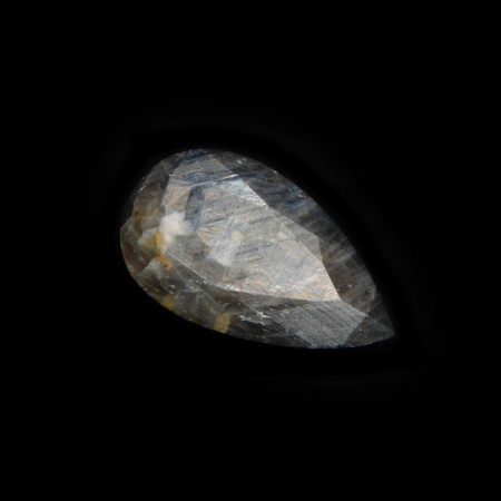 Large facetted golden-blue Sapphire