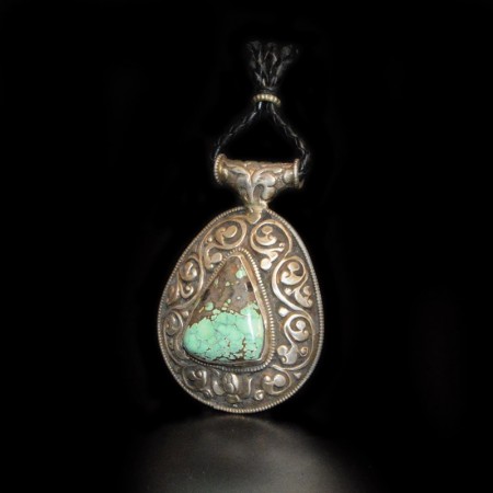 Ethnic Tibetan Silver Turquoise Amulet