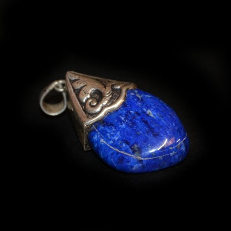 Royal blue Lapis Silver Repoussee Pendant
