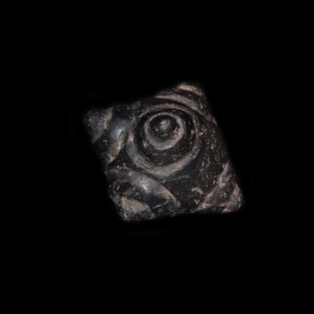 Antiker Chumpi Stein aus Peru