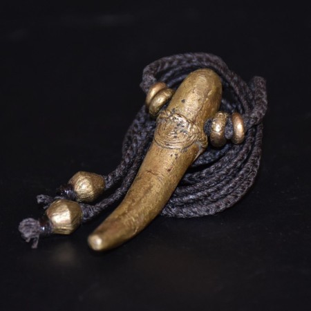 Antikes Akan messing Löwen Zahn Amulett Makramee Halskette
