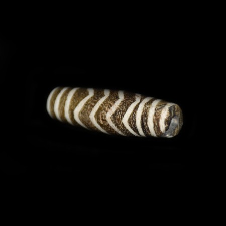 Grosse antike burmesische Pumtek Palmenholz Perle