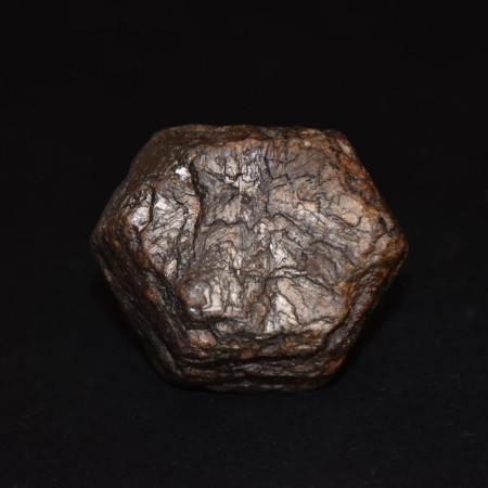 Grosser massiver vollständig terminierter hexagonaler Safir Kristall
