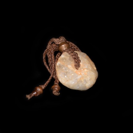 Grosse neolithische Quartzperle Talisman Halskette