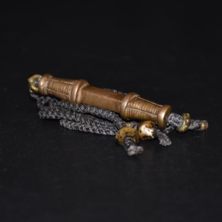 Seltene antike lange Lobi Tribe Bronzeperle Choker Makramee Halskette