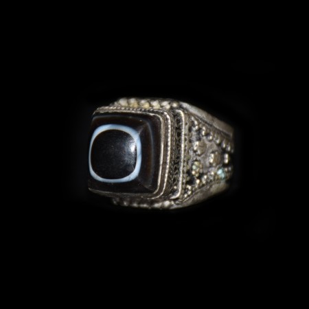 Antiker Silber Ring mit einem Augen oder Kreis Achat